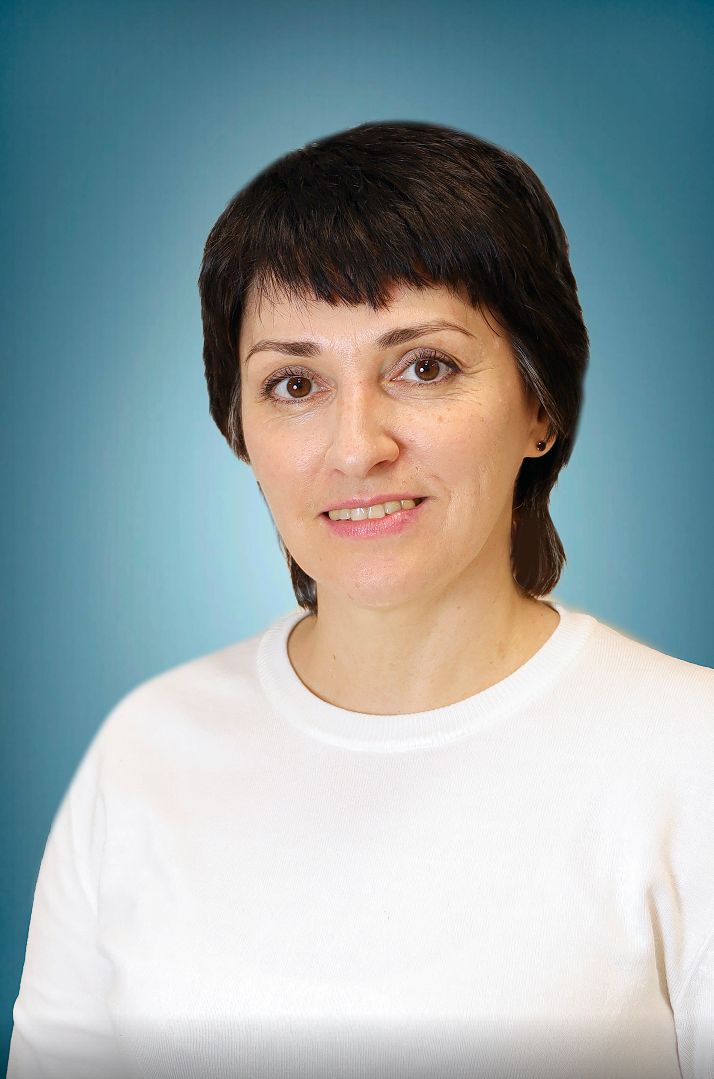Каретникова Оксана Юрьевна.